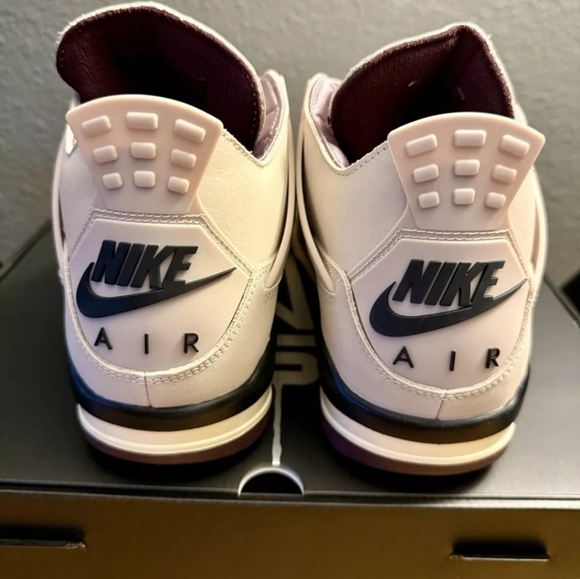 Jordan 4 A Ma Maniere W.Y.W.S size 11 Men's/12.5 Women's - Picture 6 of 16